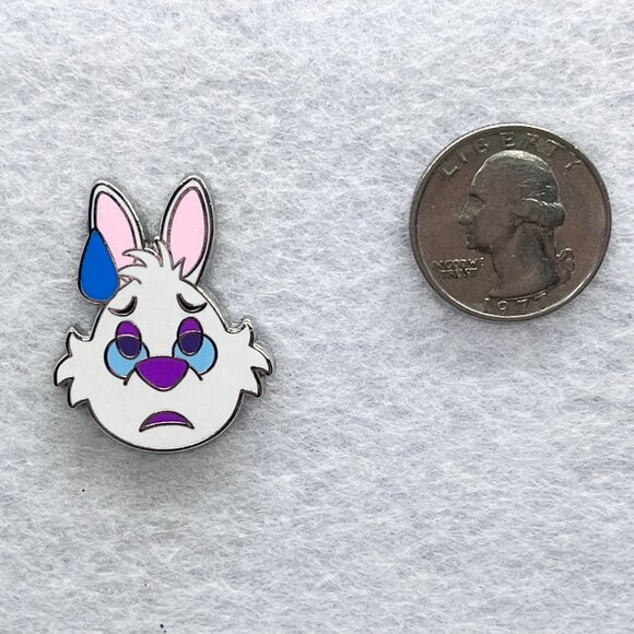 🔮 5/$25 Disney Alice in Wonderland White Rabbit Nervous Emoji Pin - Picture 2 of 3